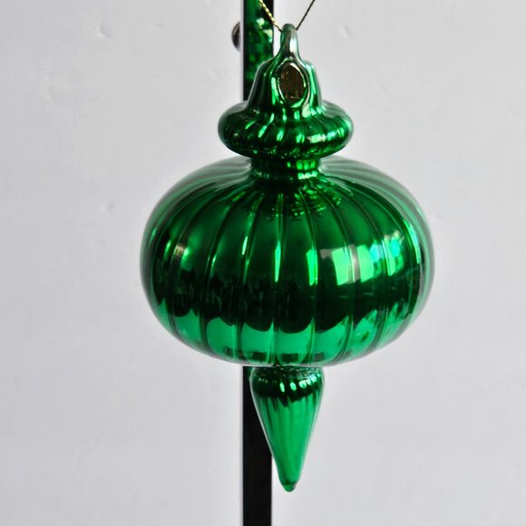 Handblown Green Glass Ornament – 5.75" Tall x 3.5" Wide – Vintage Style Holiday - Picture 5 of 8